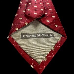 Ermenegildo Zegna Mens Red Geometric Silk Tie Gold Burgundy Squares Italy